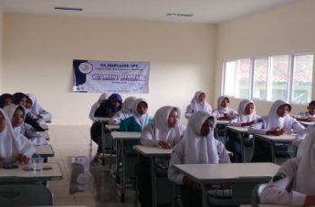 MTs Al Anwar Sarang Raih Prestasi Dalam HUT Man 1 Rembang Ke-34